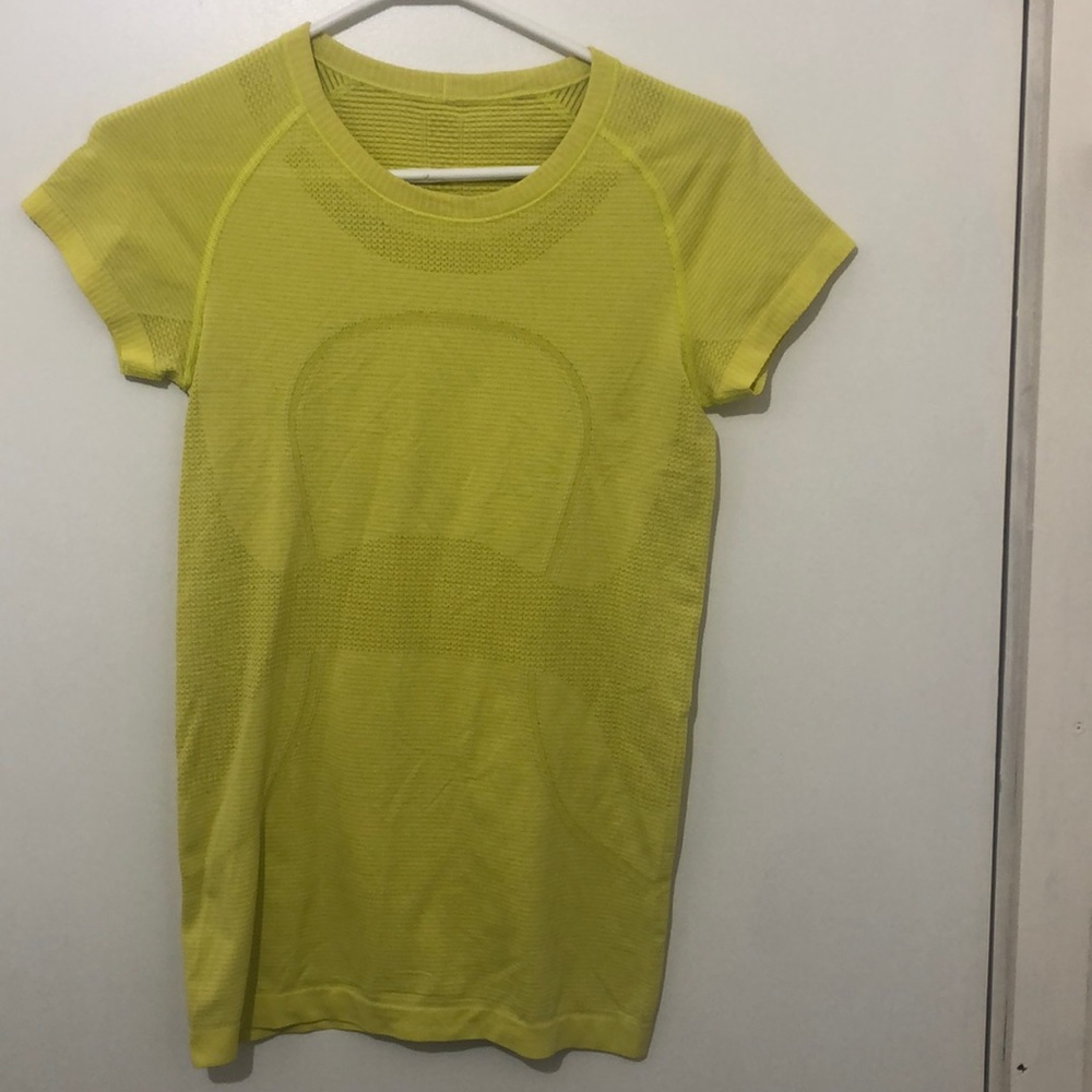 Lululemon swiftly tech short sleeve t shirt